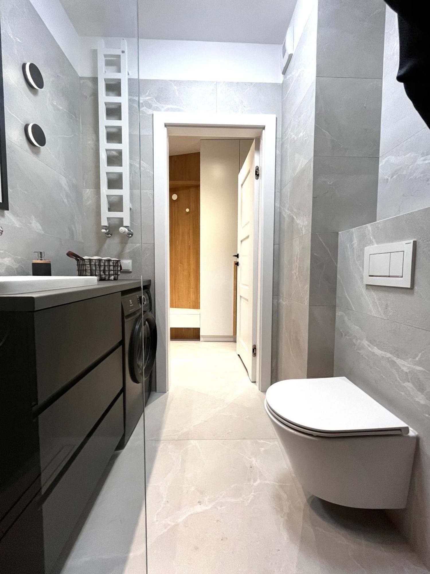 Barska Apartment *